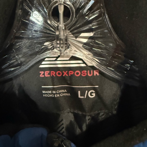 ZeroXposur Men’s Tech Blue Puffer Vest - Picture 2 of 5